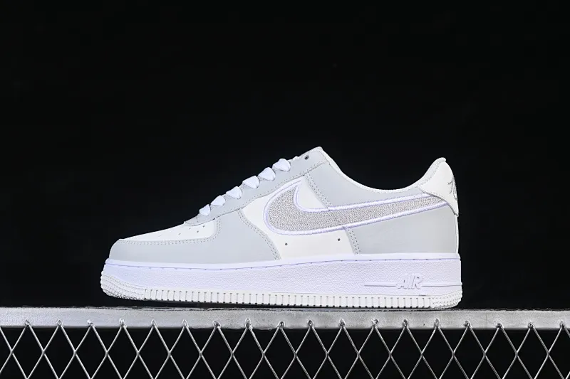 All Categories Nk Air Force 1 Air Force Series Nk Air Force 1 Low Air Force Low Nike Air Force 1'07 Low White Gray Air Force One Low Casual Shoes IB6842-100